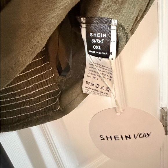 SHEIN Olive Green Off-Shoulder Tassel Crop Top - Picture 4 of 4